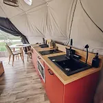 Glamping Biala Czapla Z Balia Nad Jeziorem Czorsztynskim *