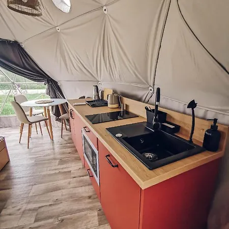 Glamping Biala Czapla Z Balia Nad Jeziorem Czorsztynskim *