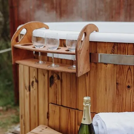 Glamping Biala Czapla Z Balia Nad Jeziorem Czorsztynskim
